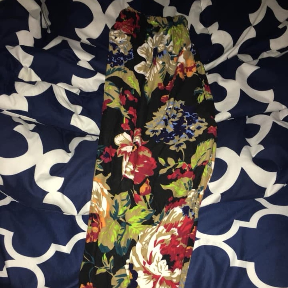 Mayberry's Leggings